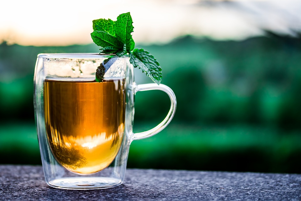 Reasons Why You Should Drink Tea Instead Of Coffee