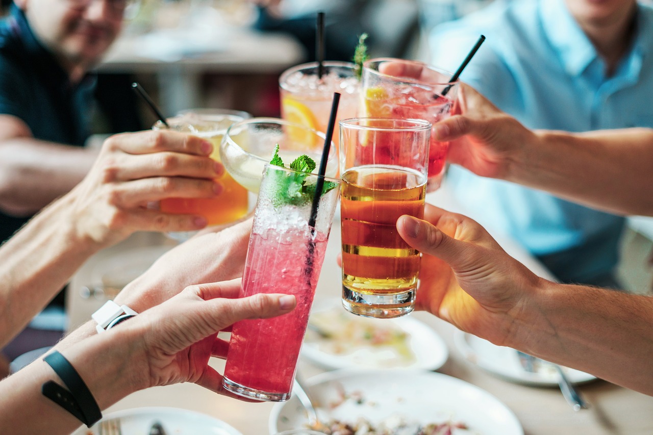 5 Ways Alcohol Affects Nutrition