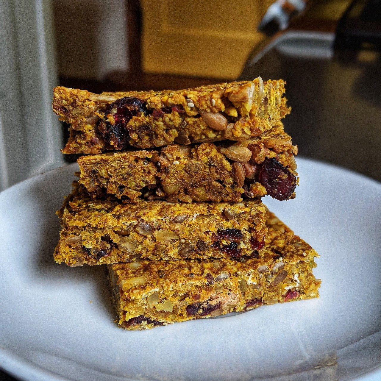 What To Look For In A Protein Bar